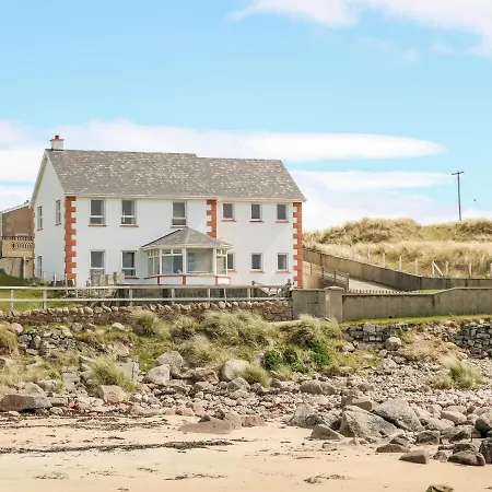 Realt Na Farraige Semesterbostad Doirí Beaga